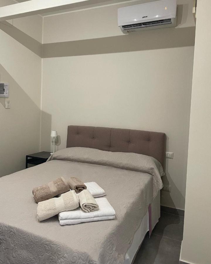 Dante284 Suites&Rooms Палермо Екстериор снимка