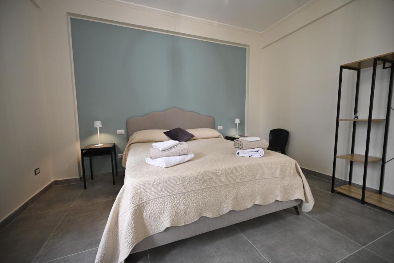 Dante284 Suites&Rooms Палермо Екстериор снимка